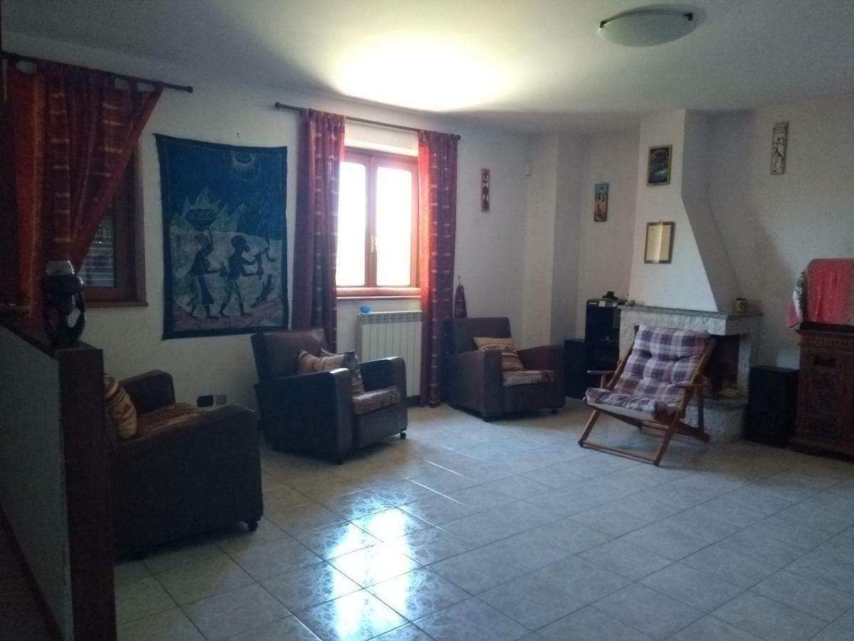 La Tana Di Stefano Hotel Anguillara Sabazia Esterno foto